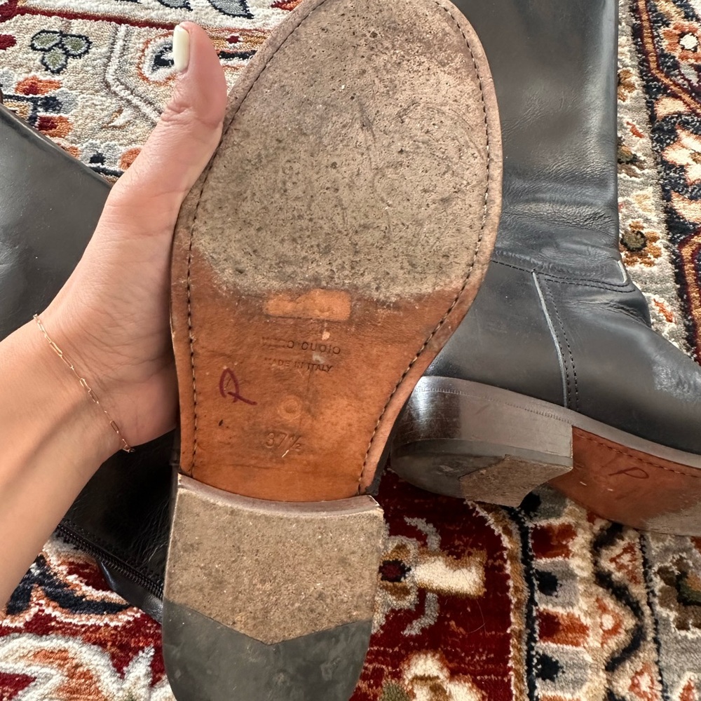 Black Leather Riding Boots - Picture 4 of 7